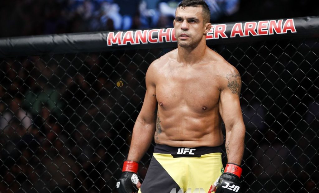 UFC: Rival passa mal, não se pesa e luta de aposentadoria de Belfort é cancelada