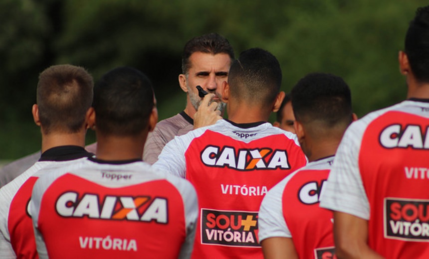 COPA DO NORDESTE: Time do Vitória embarca para Ceará-Mirim para enfrentar o Globo; Vídeo