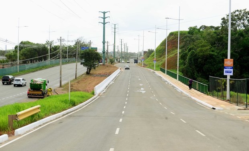 FIQUE LIGADO: Trecho da Avenida Paralela será interditado para instalação de passarela