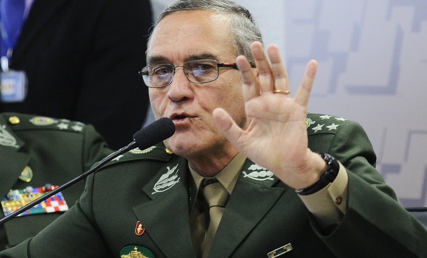 &#8220;Seria enorme retrocesso&#8221;, diz comandante do Exército sobre intervenção militar