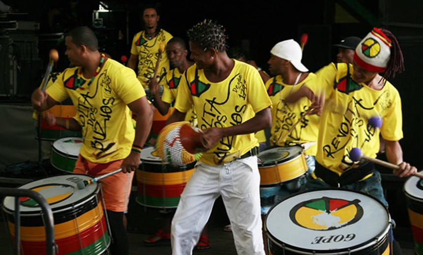 TERÇA DO OLODUM: Banda recebe Margareth Menezes e Jammil nesta semana