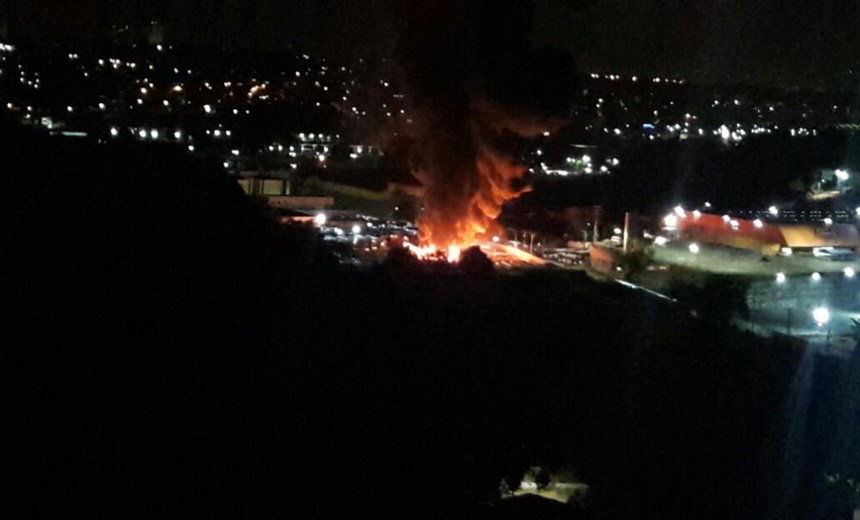 ÔNIBUS DESTRUÍDOS: Imagens de câmeras vão auxiliar nas investigações sobre incêndio