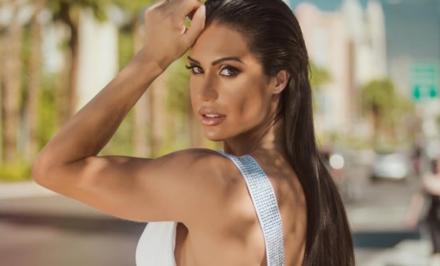 &#8216;REAL OU FAKE?&#8217;: Gracyanne Barbosa posta foto do bumbum e divide opiniões; Confira!