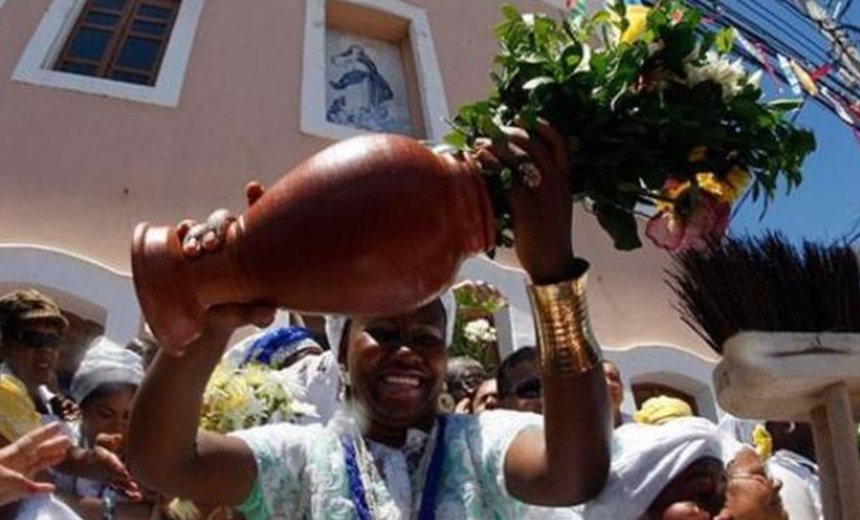 LAVAGEM DE ITAPUÃ: Marcada pelo sincretismo, festa completa 113 anos nesta quinta; Vídeo