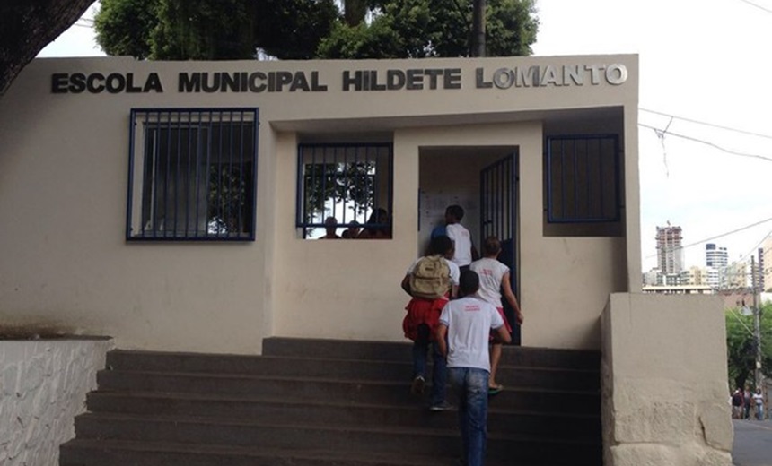 Estudantes da rede municipal de Salvador voltam às aulas nesta segunda-feira