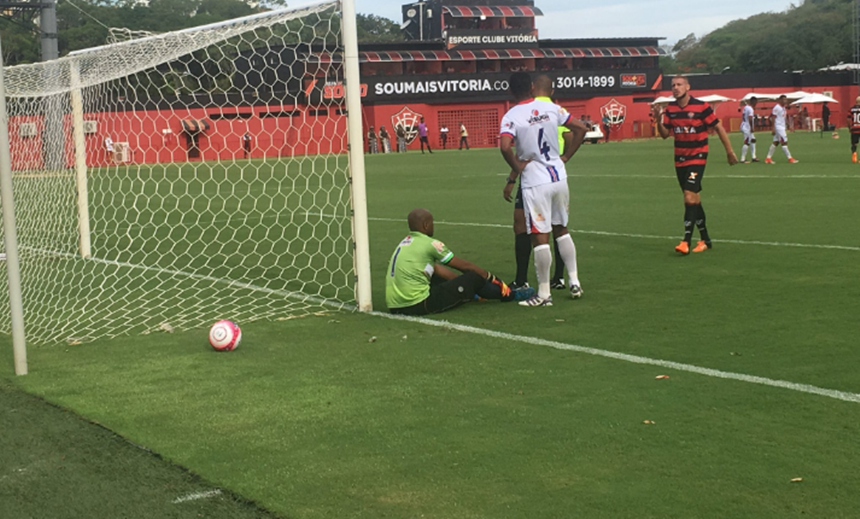 CHOCOLATE: Vitória goleia o Bahia de Feira com direito a GOLAÇO no Barradão