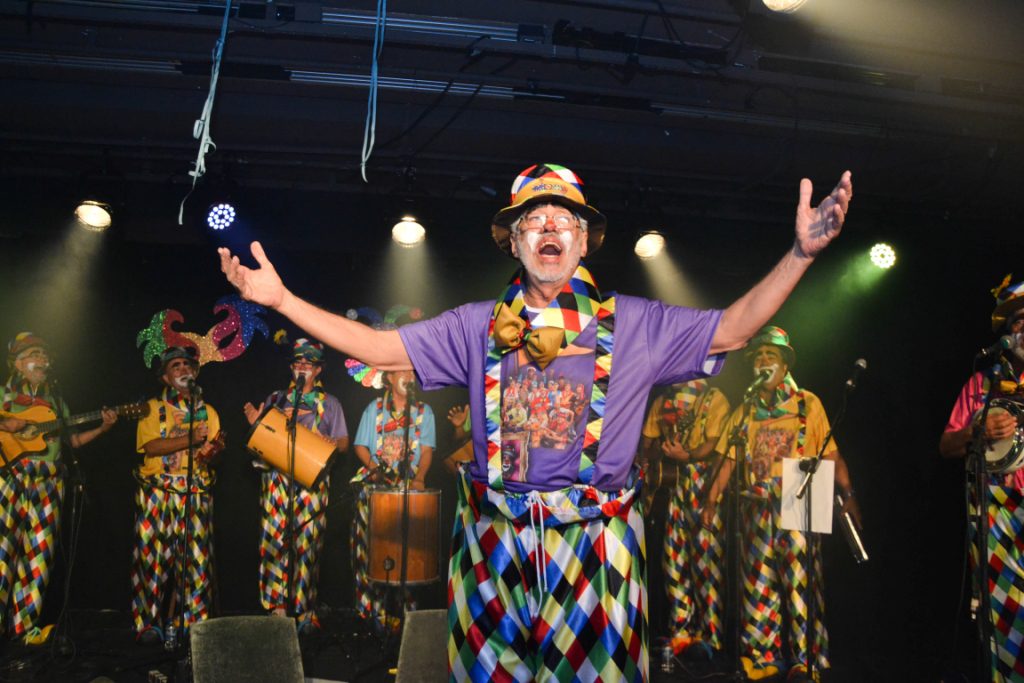 CARNAVAL 2018: Quinta-feira tem tradicional abertura do Carnaval do Rio Vermelho com o Paroano Sai Milhó