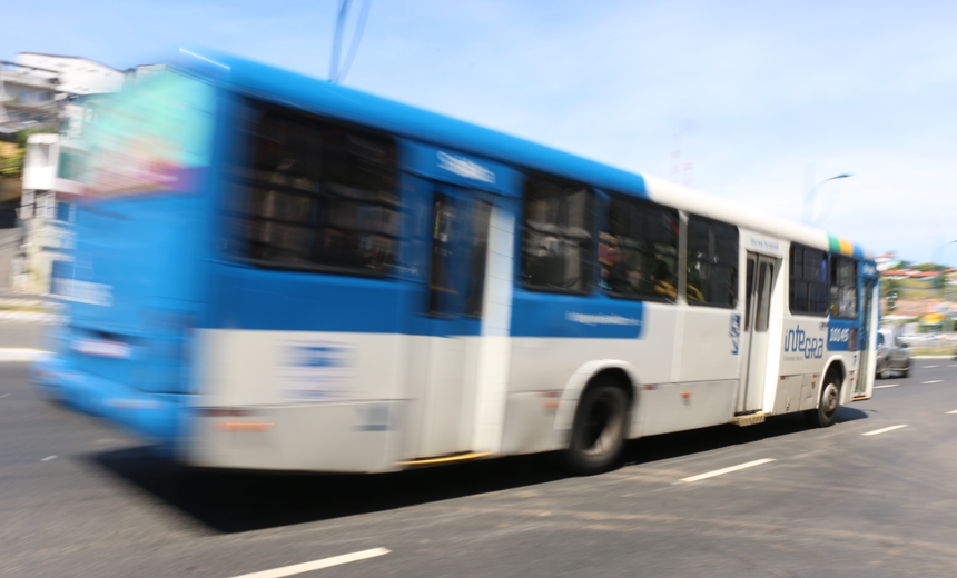 DADOS OFICIAIS: Roubos de ônibus diminuem 60% na primeira metade do Carnaval