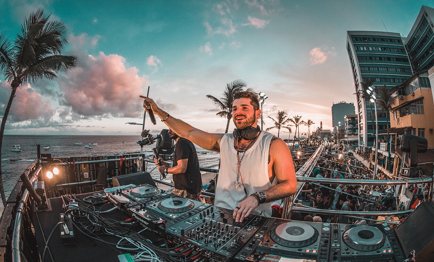 BOA AÇÃO: Dj Alok doa todo cachê do Carnaval para projetos sociais em Salvador