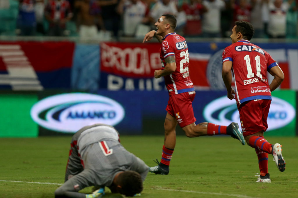 CONSOLIDAÇÃO: Bahia vence o Náutico por 2&#215;1 e firma recuperação na Copa do Nordeste