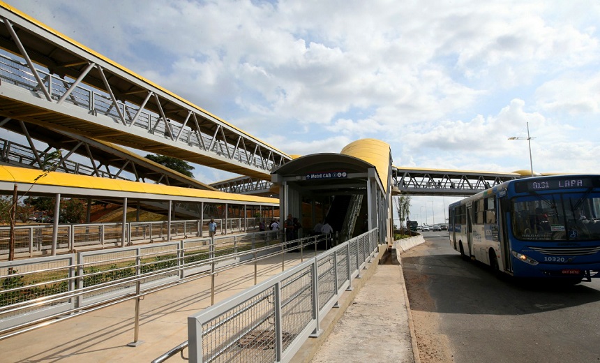 MOBILIDADE EM SALVADOR: Passarela da Estação CAB do Metrô é inaugurada