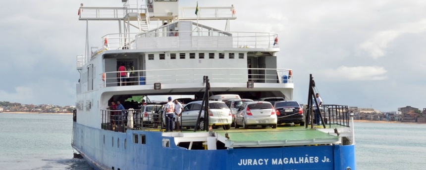 Ferry-boat: fluxo tranquilo nos terminais São Joaquim e Bom Despacho