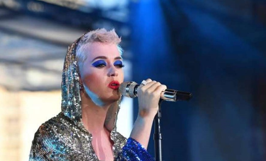 COMPLICADO!: Caminhão de Katy Perry sofre tentativa de assalto no Rio de Janeiro