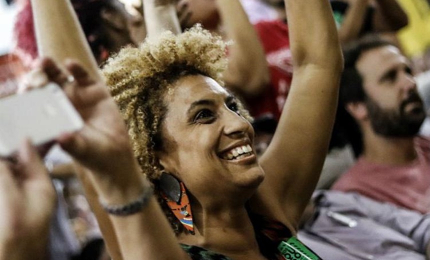 Em evento, viúva de Marielle cobra governador do Rio: ?há sangue nas suas mãos?