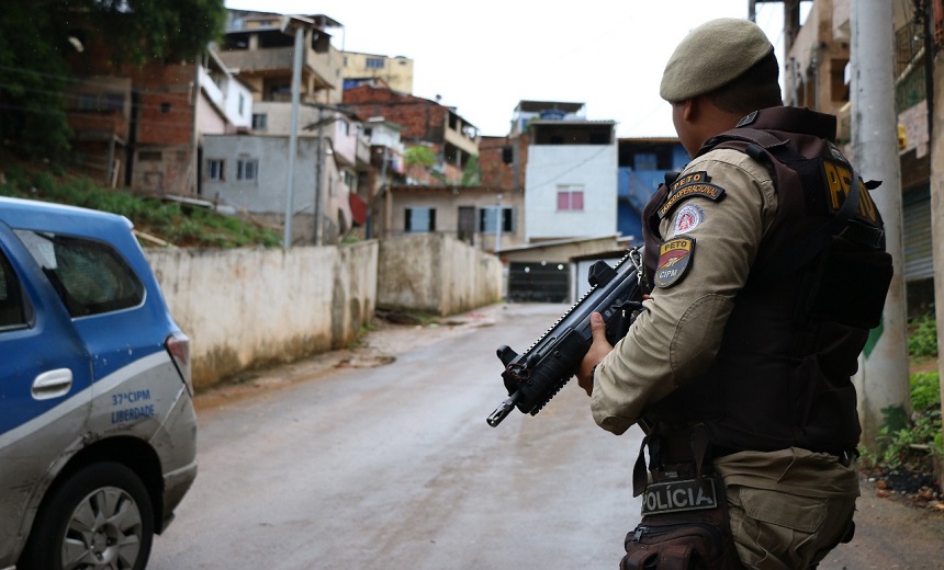 REFORÇO: Ações  preventivas da polícia resultam na prisão de um e recuperação de veículo