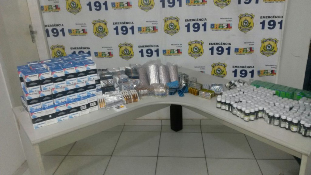 PRF apreende 37 mil unidades de medicamentos proibidos na BR-110