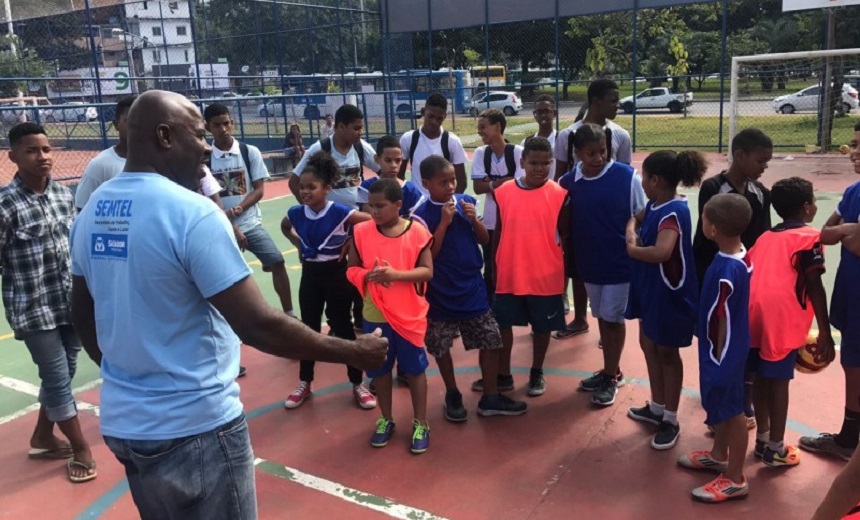 Prefeitura oferece 300 vagas de iniciação esportiva em três bairros de Salvador