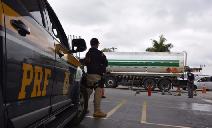 Com a greve dos caminhoneiros, PRF aplica 349 multas em rodovias no valor de R$ 1,77 milhão