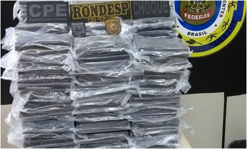 Polícias Militar e Federal apreendem R$ 4 milhões em pasta base de cocaína