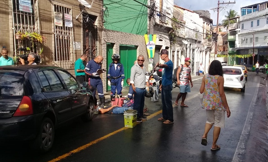 Moradora de rua é atropelada por carro no bairro do Barbalho