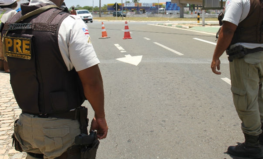 PM é presa após tentar agredir e ameaçar seu próprio comandante na Bahia