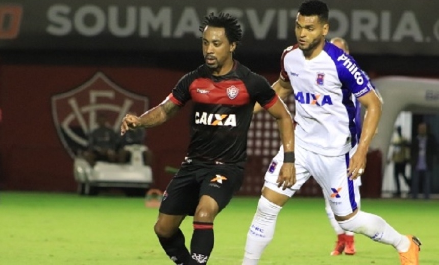 No Barradão, Vitória vence o Paraná e se afasta da zona de rebaixamento do Brasileirão