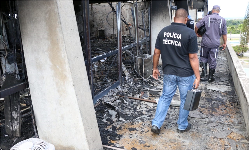 DPT inicia perícia na Assembleia Legislativa da Bahia após incêndio