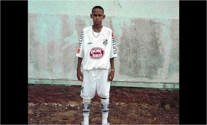 Com a camisa do Santos, Neymar faz post nostálgico: ?Meu nome é favela?