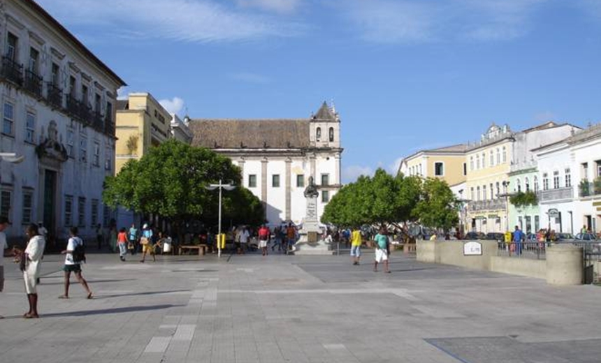 Homem de 27 anos é baleado próximo à Praça da Sé, Centro de Salvador