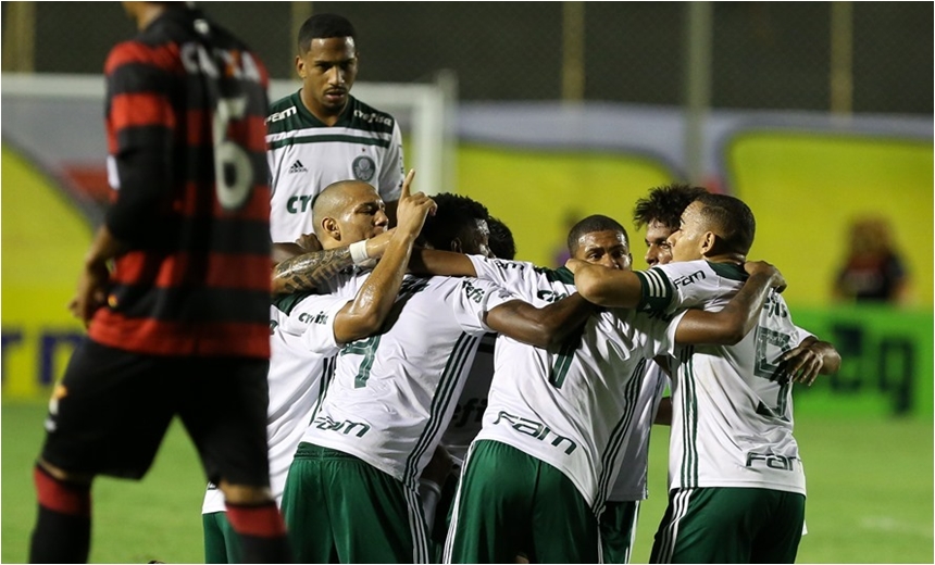 Em jogo marcado por brigas,Palmeiras goleia Vitória na primeira final do Brasileiro sub-20