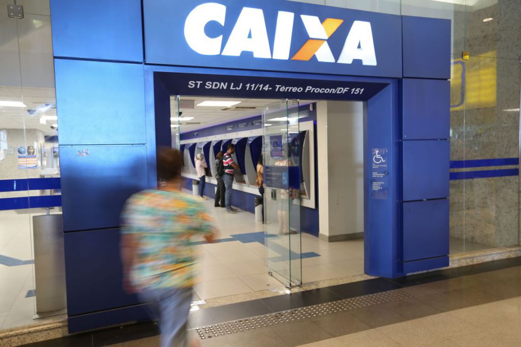 Caixa anuncia isenção de taxa para investimentos no Tesouro Direto