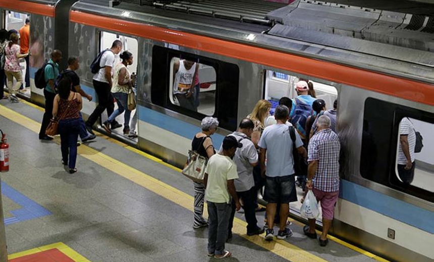 Metrô funciona em esquema especial por causa de jogo do Bahia na Sul-Americana