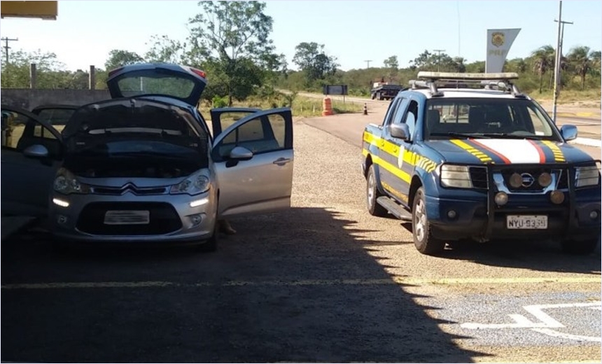 Advogado é flagrado tentando retirar carro apreendido pela PRF com procuração falsa