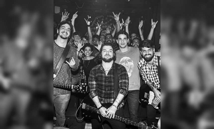 Bandas Bruma e Restgate Blues se apresentam no Burger Sounds nesta quarta-feira