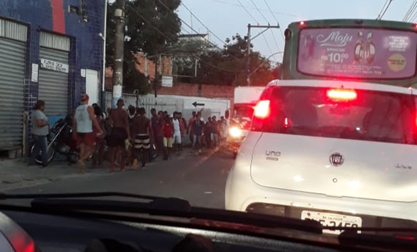 Homem é baleado após tentativa de roubo a carro-forte em Sussuarana