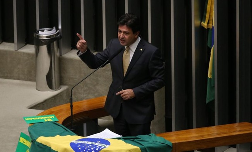 Bolsonaro confirma Luiz Henrique Mandetta para o Ministério da Saúde