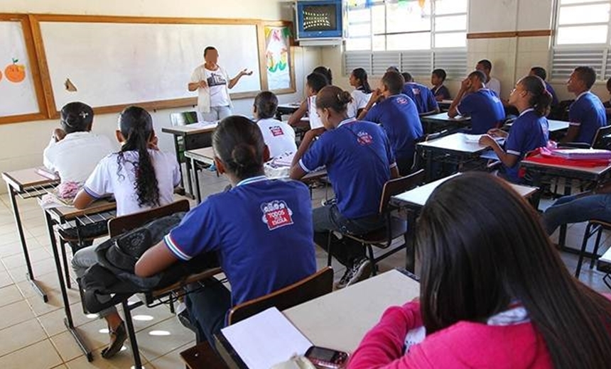 Começa na próxima segunda-feira a renovação da matrícula na rede estadual de ensino