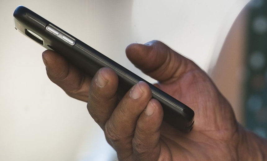 Celular irregular será bloqueado a partir de sábado em 10 estados; saiba mais