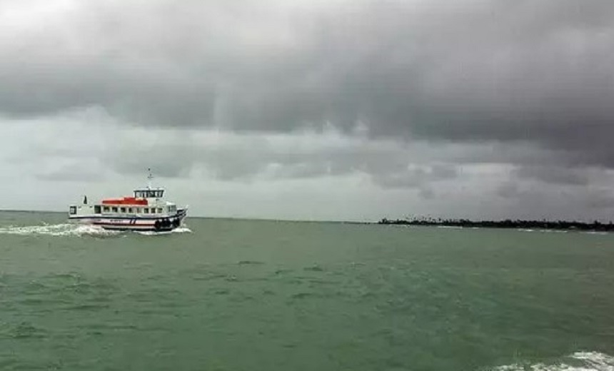 Travessia Salvador-Mar Grande está suspensa na manhã deste domingo (9)