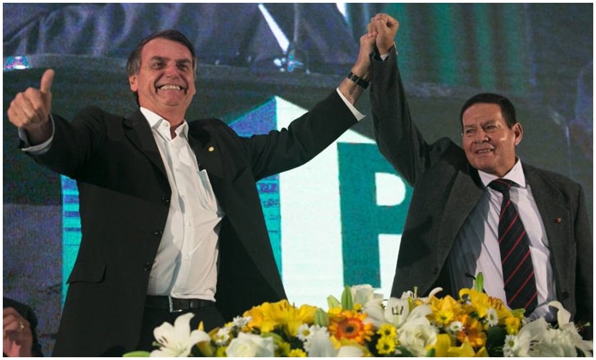 Bolsonaro e Mourão são diplomados no TSE