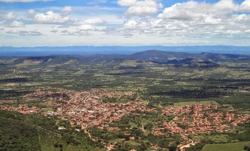 Boquira: a história da cidade arrasada por um padre e uma mineradora francesa