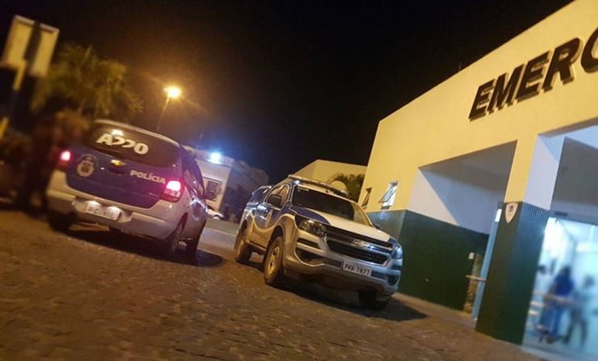 Homem é executado e esposa é baleada dentro de casa por criminosos encapuzados