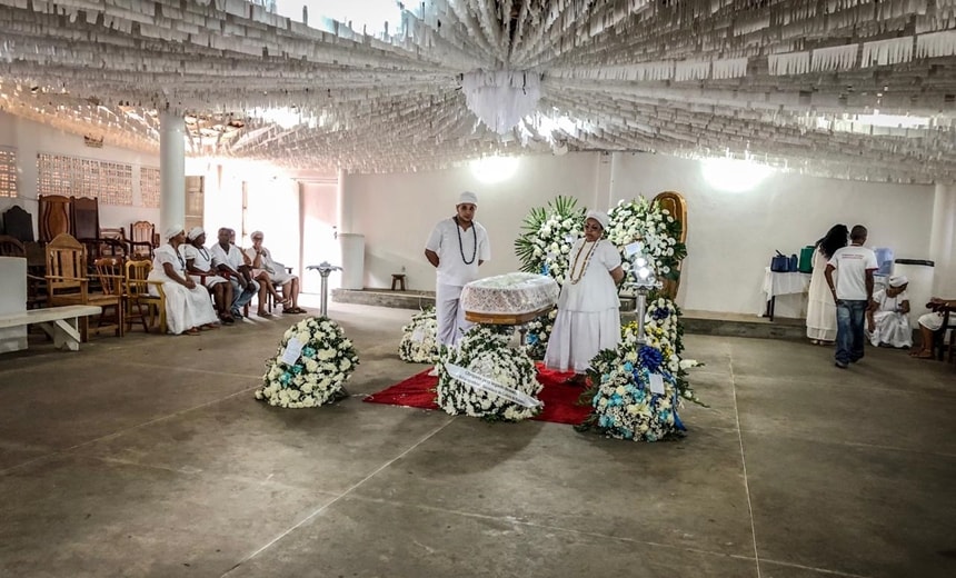 Corpo de Mãe Stella de Oxóssi será enterrado neste sábado, em Salvador