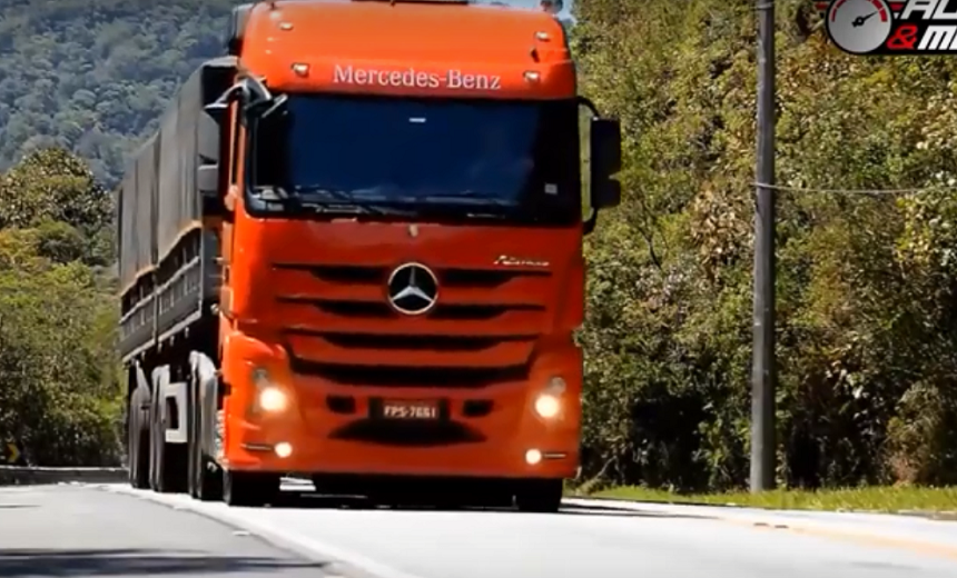 Autos e Motos faz test drive no caminhão extra-pesado Actros, da alemã Mercedes-Benz