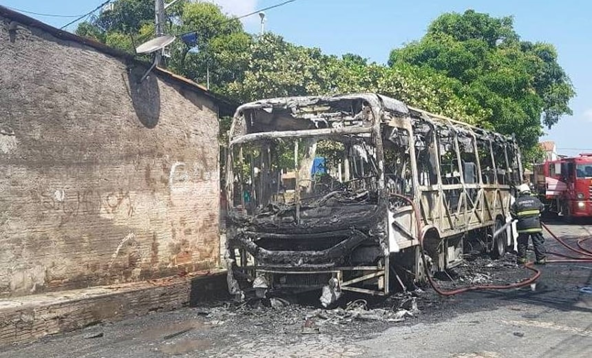 Grande Fortaleza tem 2ª noite seguida de ataques a prédios, bancos e ônibus