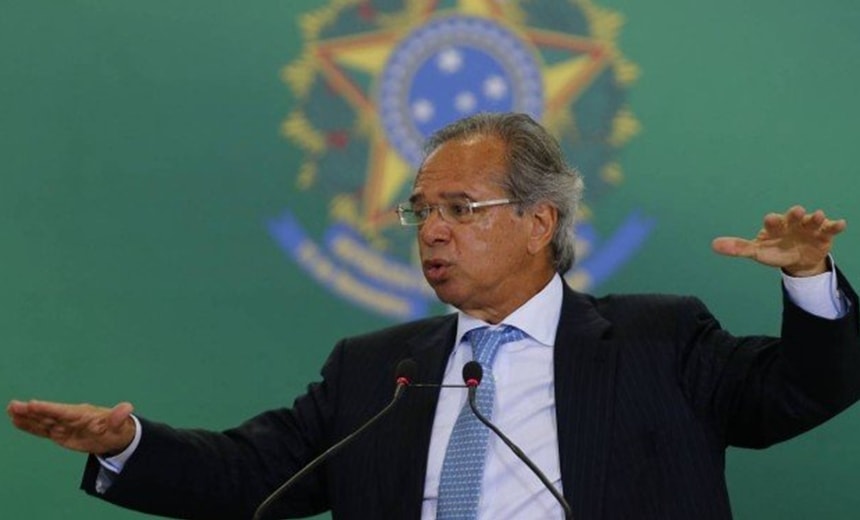 Polêmica: Paulo Guedes fala em gastar melhor a verba da Caixa, em vez de patrocinar times