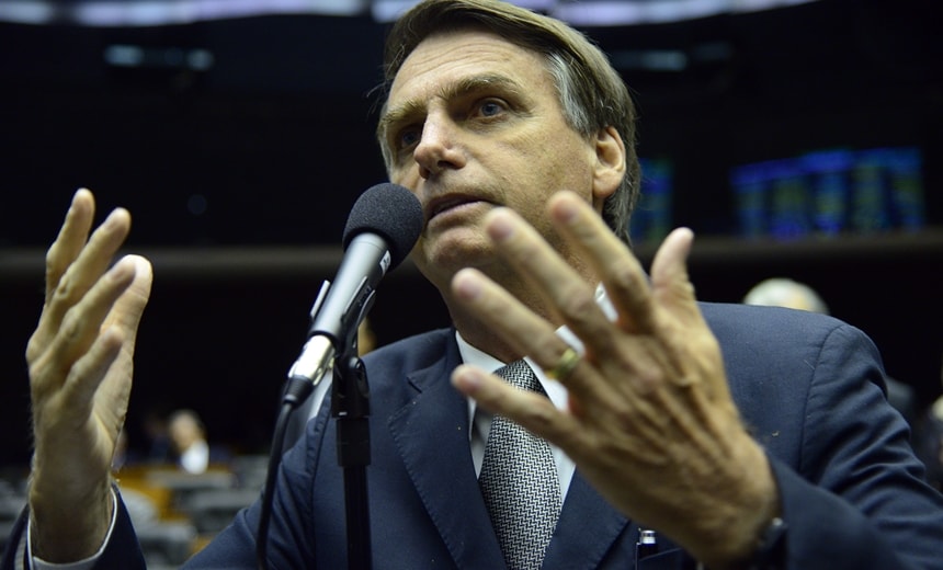 Bolsonaro diz que reforma da Previdência fará cortes ?substanciais&#8221;