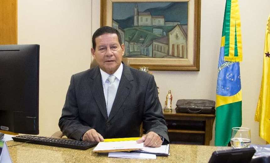 Mourão diz que aborto é decisão da mulher: &#8220;minha opinião como cidadão&#8221;