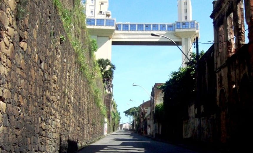 Neto anuncia obras na Ladeira da Montanha e no Taboão