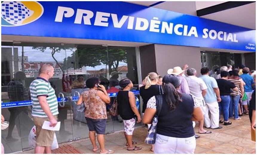 Quem tem direito adquirido não precisa antecipar aposentadoria